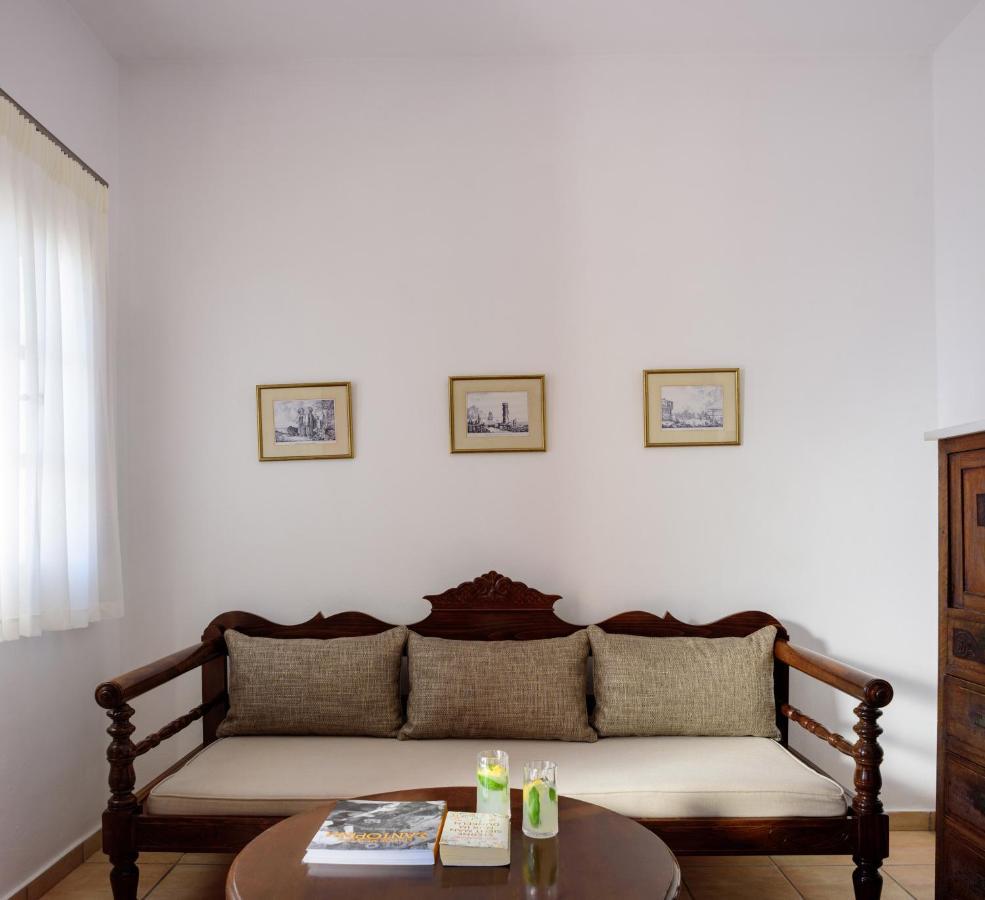 Nikos Villas Oía Dış mekan fotoğraf